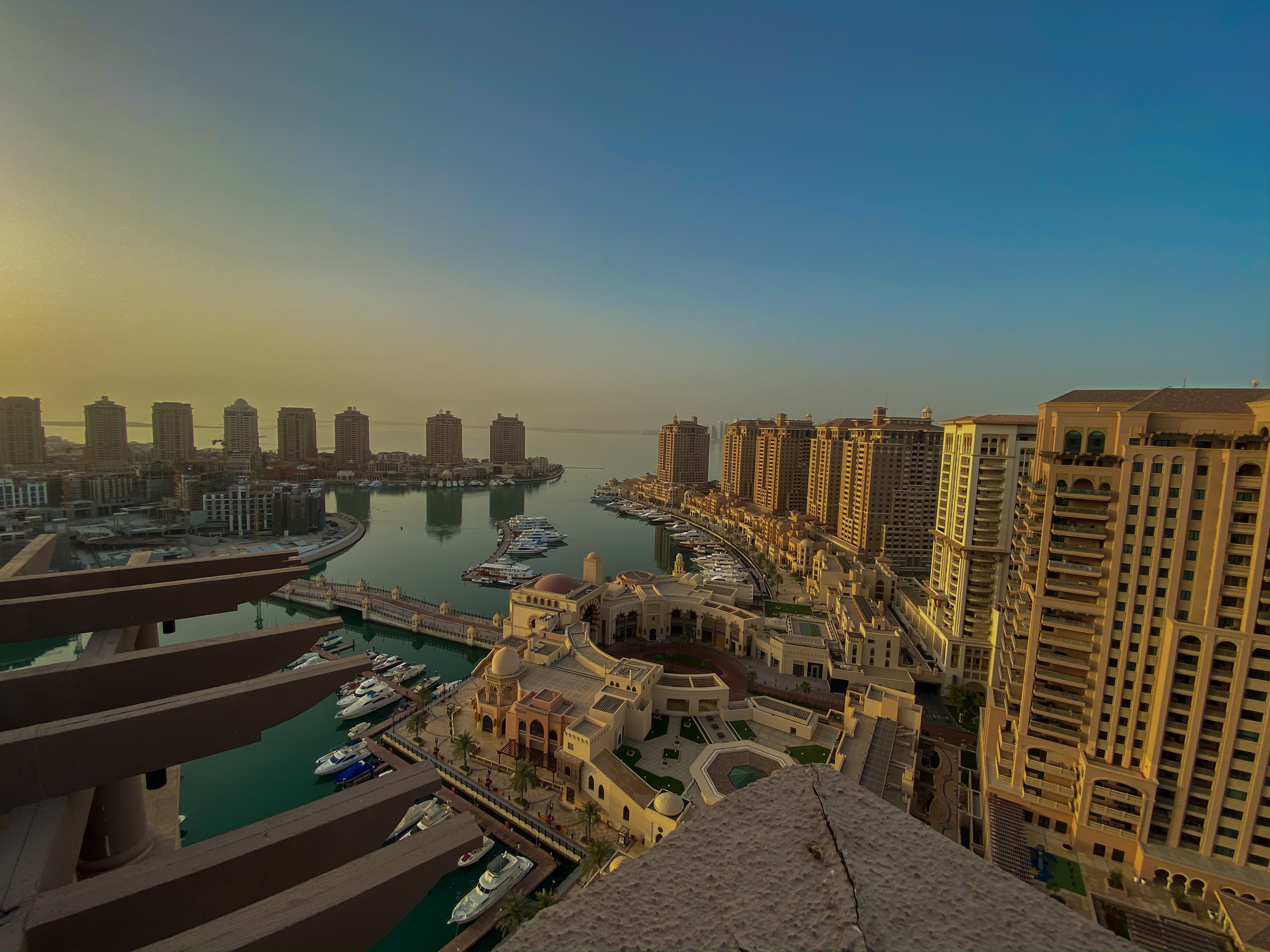 The Advantages and Disadvantages of Moving to Qatar | John Mason